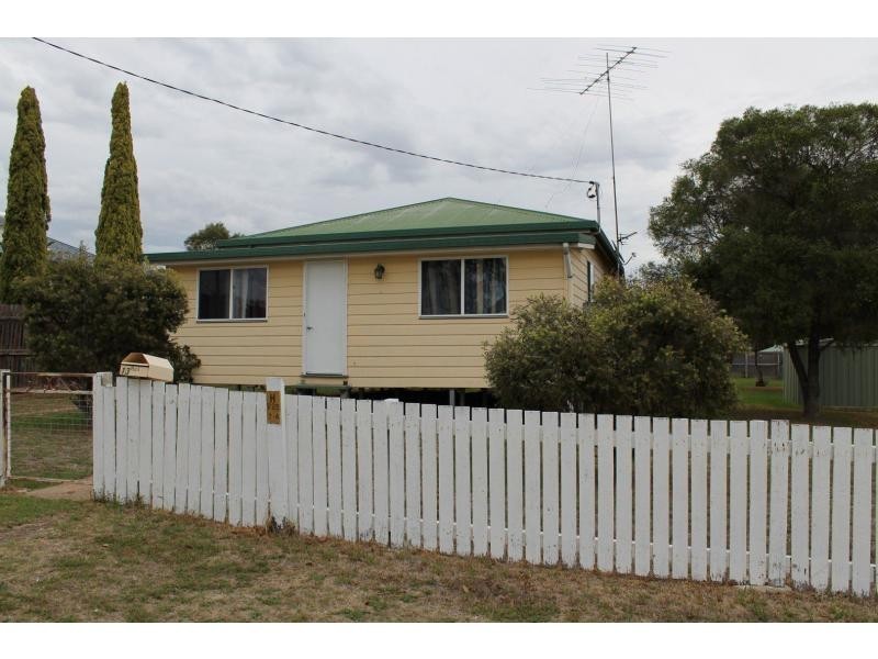 13 George Street, Warwick QLD 4370