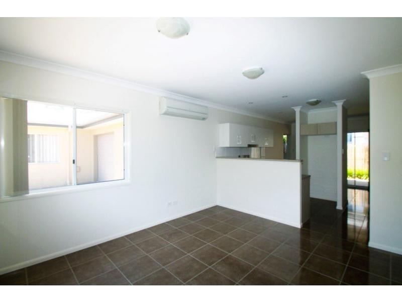 Unit 1/48 Dragon Street, Warwick QLD 4370