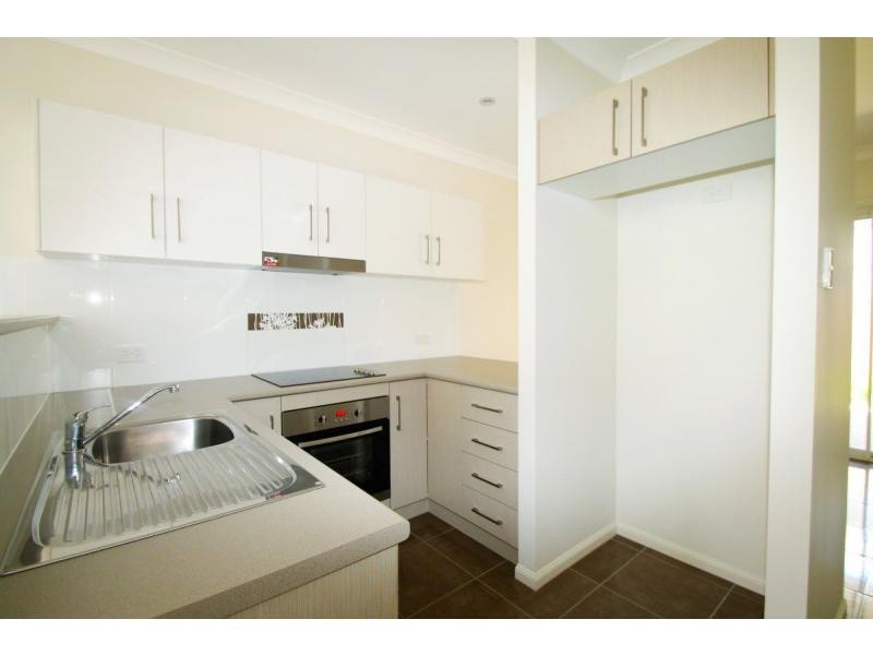 Unit 1/48 Dragon Street, Warwick QLD 4370