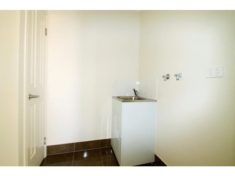 Unit 1/48 Dragon Street, Warwick QLD 4370