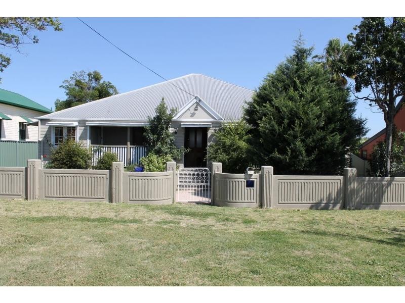 71 Dragon Street, Warwick QLD 4370