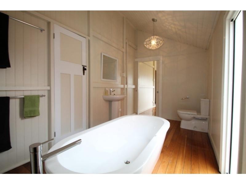 71 Dragon Street, Warwick QLD 4370