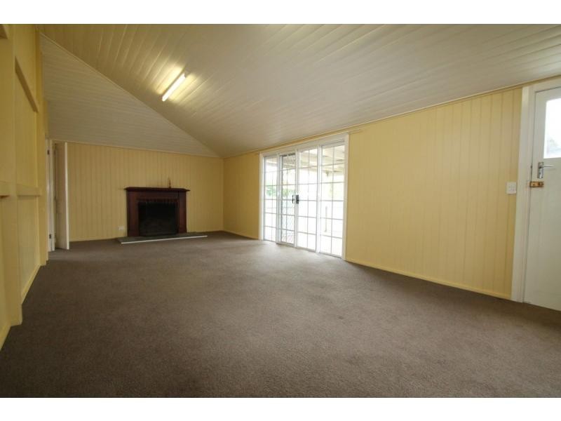 71 Dragon Street, Warwick QLD 4370