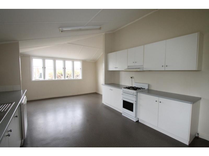 71 Dragon Street, Warwick QLD 4370