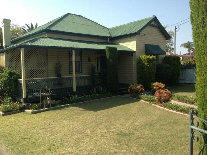 78 Albion Street, Warwick QLD 4370