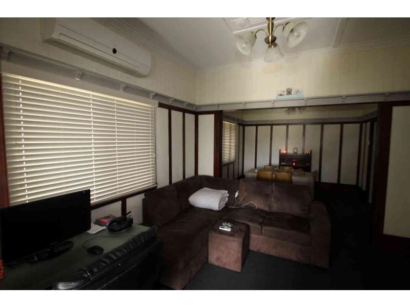 40 Furness Crescent, Warwick QLD 4370