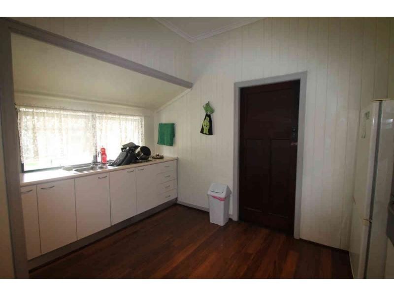 40 Furness Crescent, Warwick QLD 4370