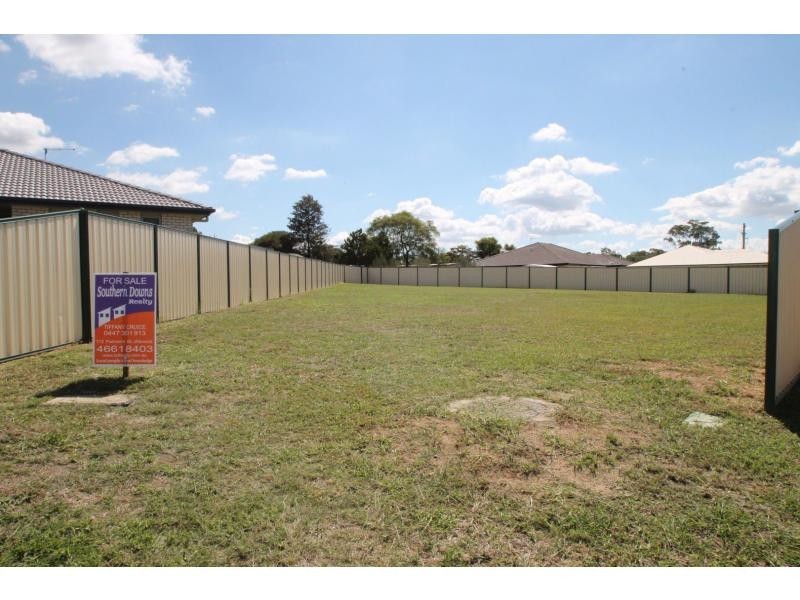 28 Himyar Drive, Warwick QLD 4370