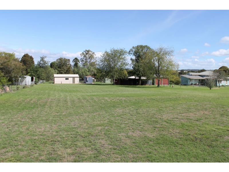 10 Briggs Street, Warwick QLD 4370