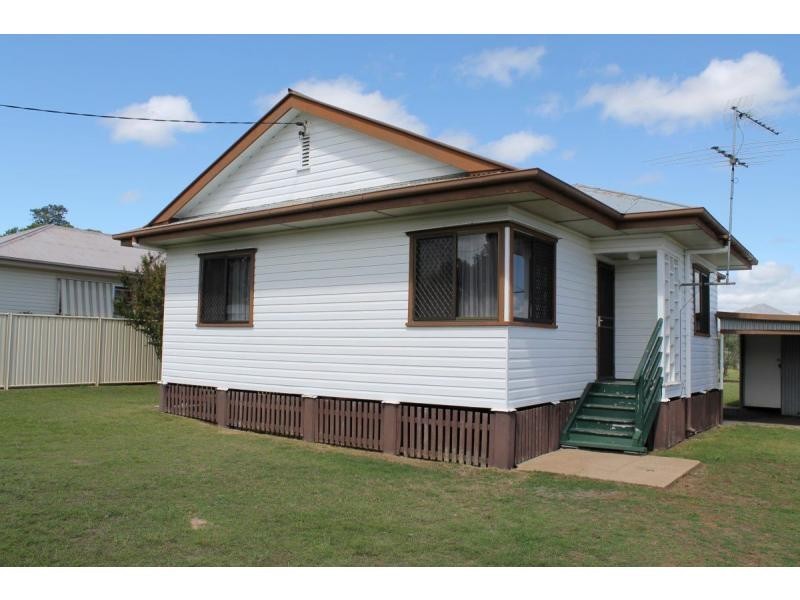 40 Yarrawonga Street, Warwick QLD 4370