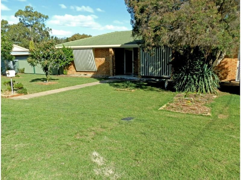 14 Gilbert Crescent, Warwick QLD 4370