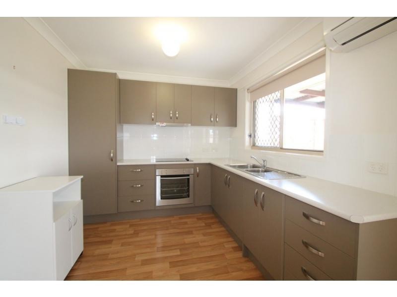 35 Moncrieffe Street, Warwick QLD 4370