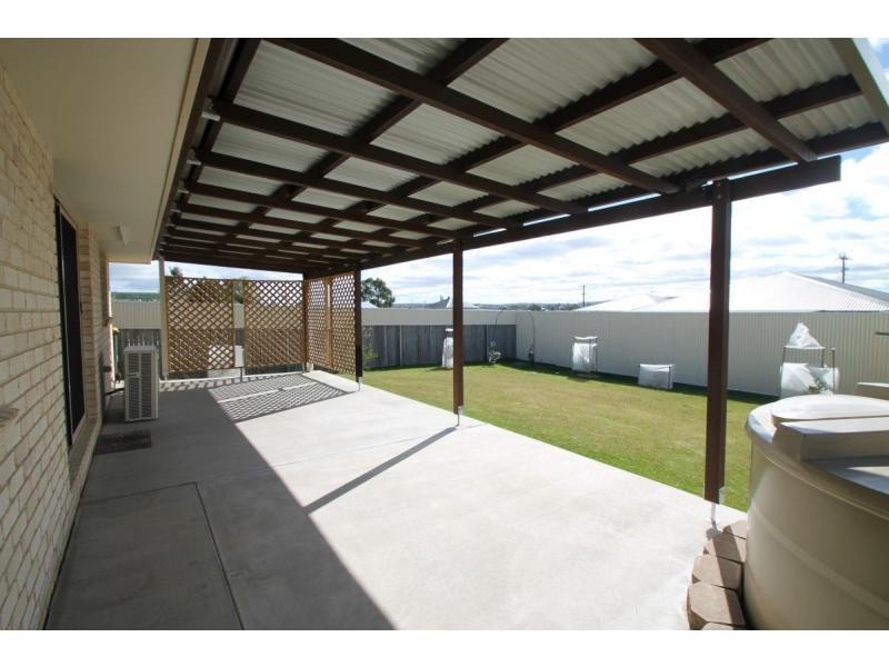 35 Moncrieffe Street, Warwick QLD 4370