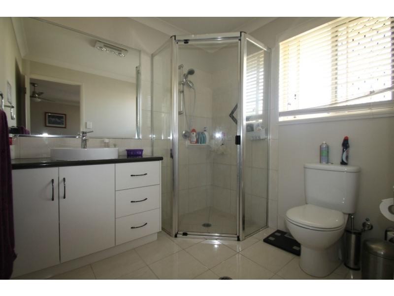 8 Lomandra Court, Warwick QLD 4370