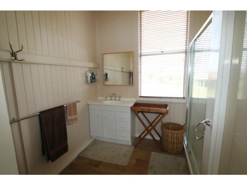 106 Swan Creek School Road, Swan Creek, Warwick QLD 4370