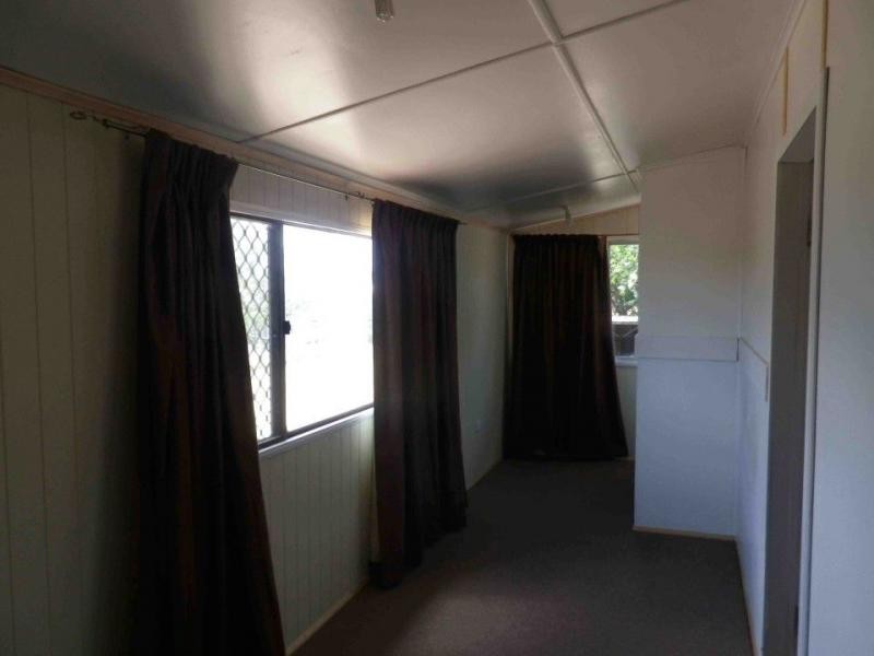 4 Gore Street, Warwick QLD 4370