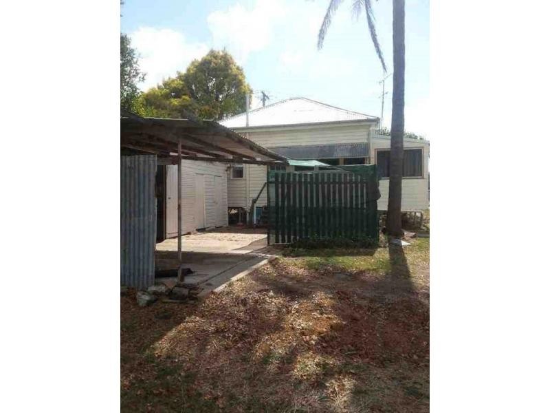 4 Gore Street, Warwick QLD 4370