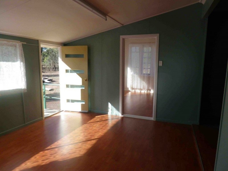 23 Ironbark Lane St, Warwick QLD 4370