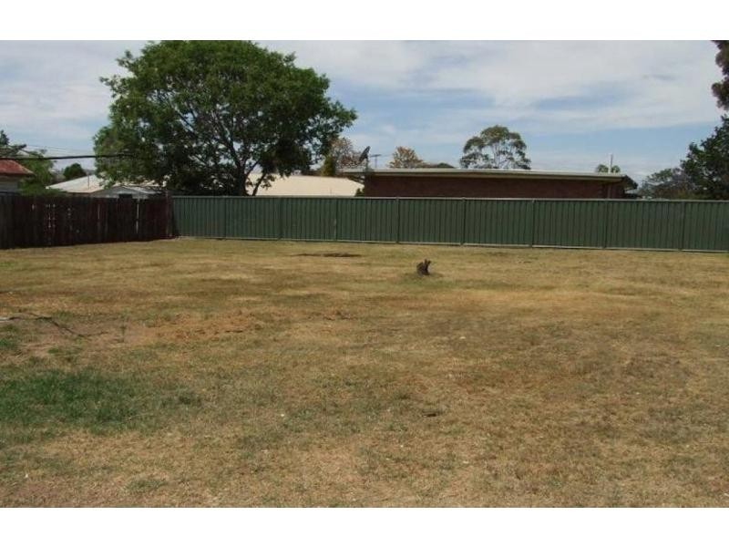 30 Wallace Street, Warwick QLD 4370