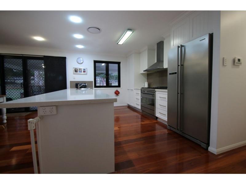 14 Walker Street East, Warwick QLD 4370