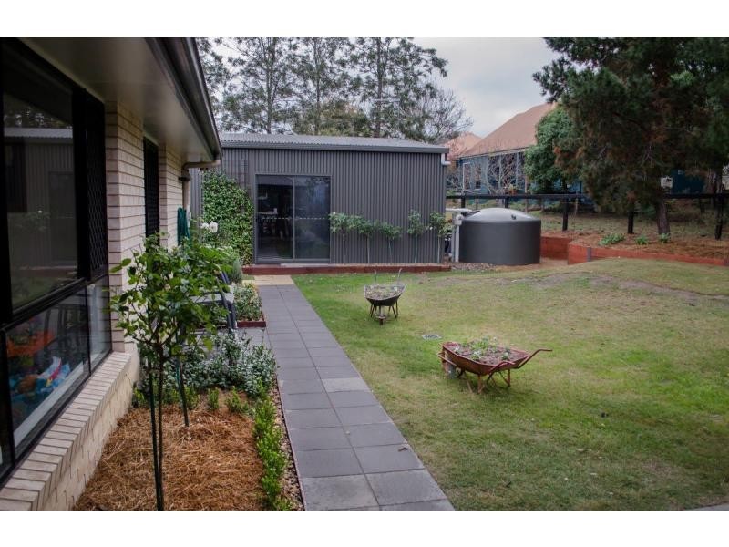 14 Walker Street East, Warwick QLD 4370