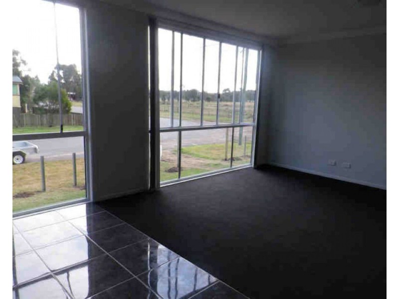 256 East Street, Warwick QLD 4370