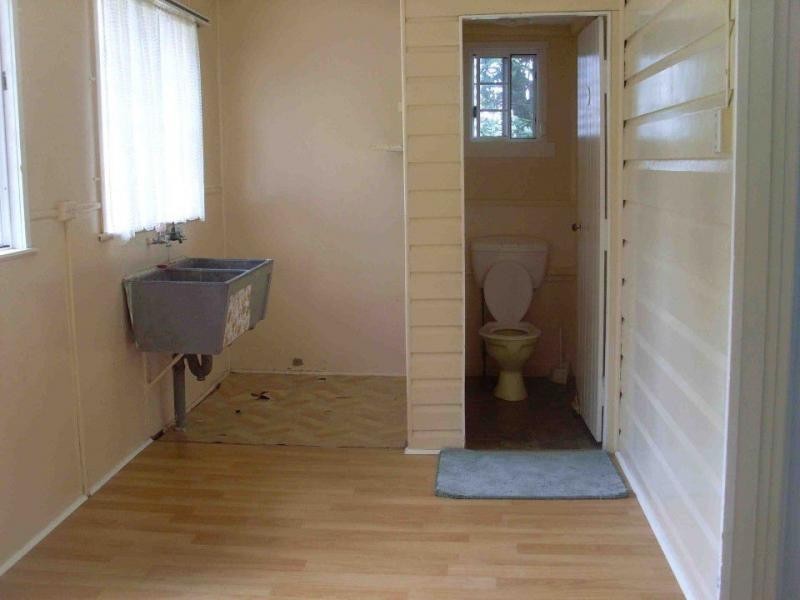 51 Stewart Avenue, Warwick QLD 4370