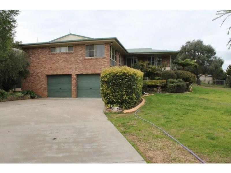 24 Westview Road, Warwick QLD 4370