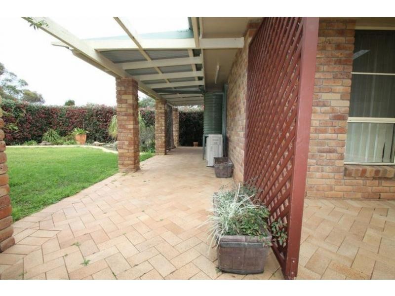 24 Westview Road, Warwick QLD 4370