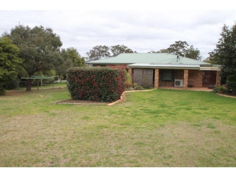 24 Westview Road, Warwick QLD 4370