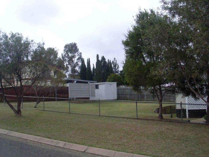 2 Furness Crescent, Warwick QLD 4370
