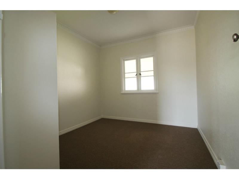 128 Pratten Street, Warwick QLD 4370