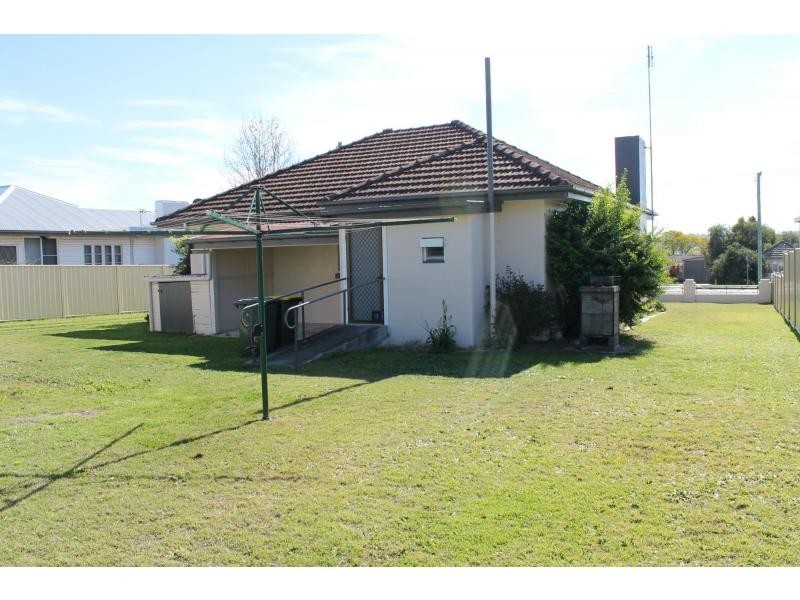 128 Pratten Street, Warwick QLD 4370