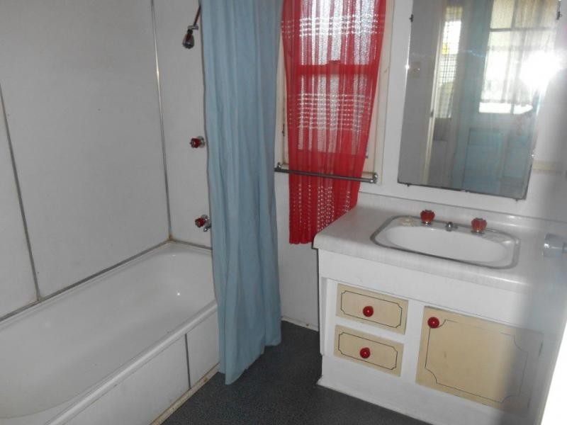 78 Albion Street, Warwick QLD 4370