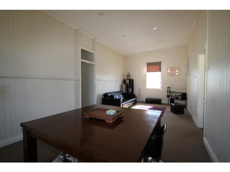 2 Gore Street, Warwick QLD 4370
