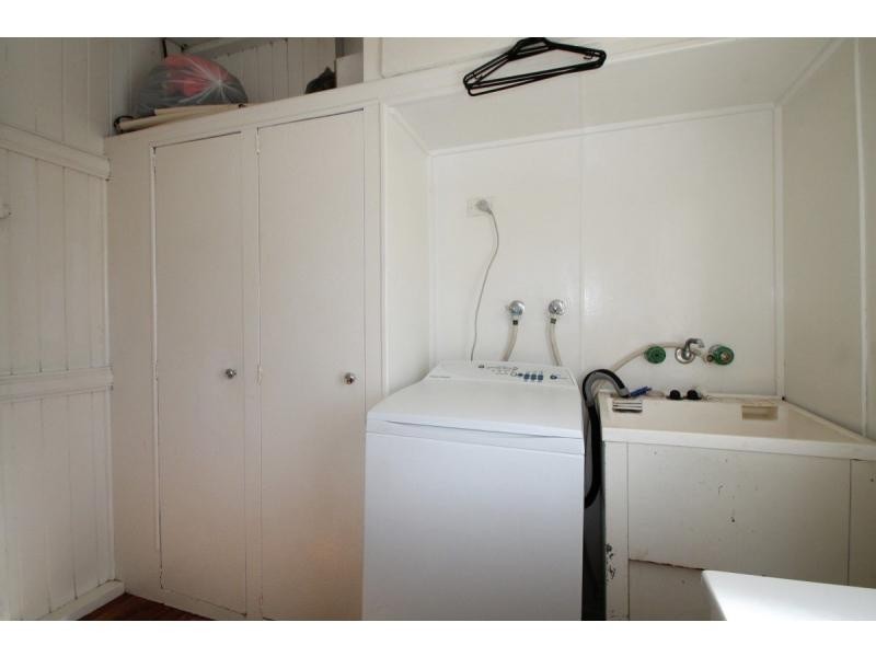 2 Gore Street, Warwick QLD 4370