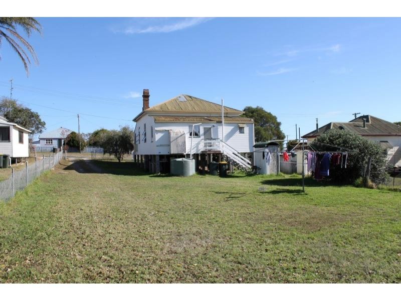 2 Gore Street, Warwick QLD 4370