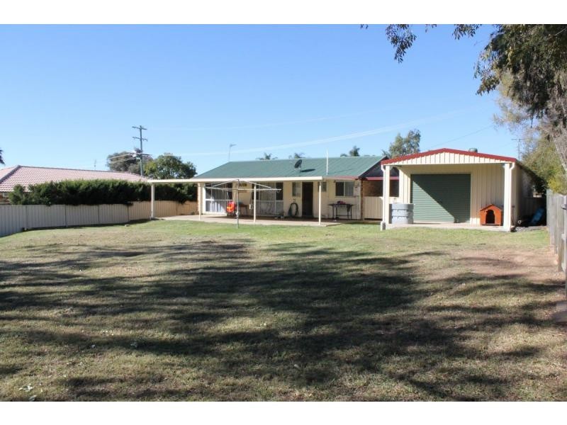 18 Peace Street, Warwick QLD 4370