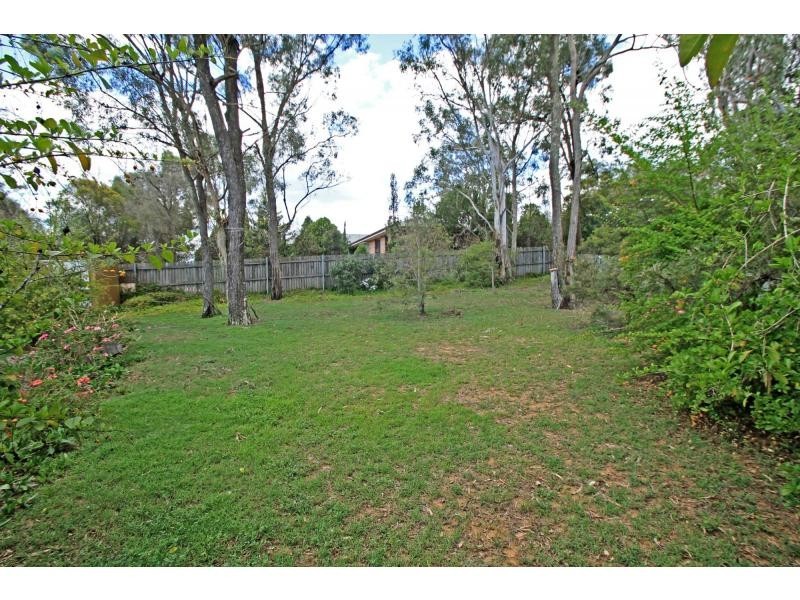 15 Lyons Crescent, Warwick QLD 4370