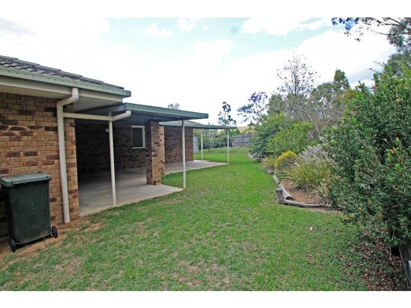 15 Lyons Crescent, Warwick QLD 4370