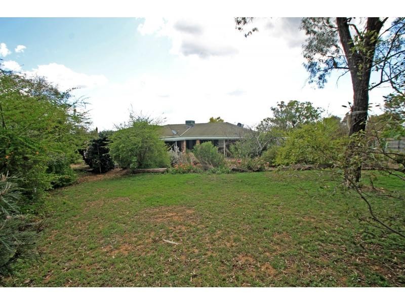 15 Lyons Crescent, Warwick QLD 4370