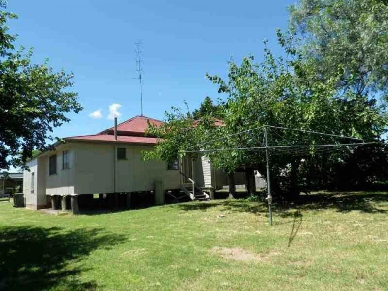 3 Wilga Avenue, Warwick QLD 4370