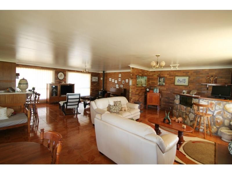 Rosenthal Heights QLD 4370