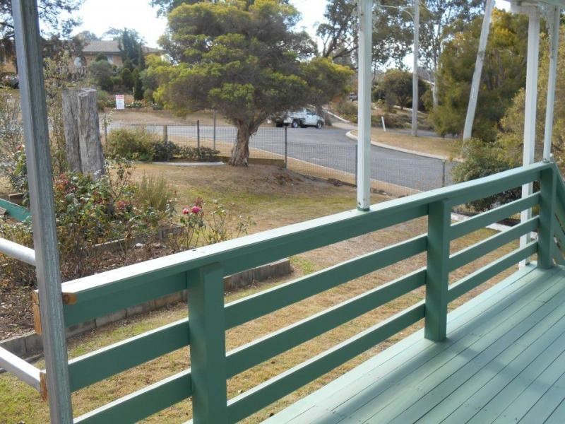 1 Uambi Place, Warwick QLD 4370