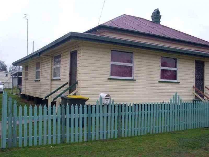 2/32 Dragon Street, Warwick QLD 4370