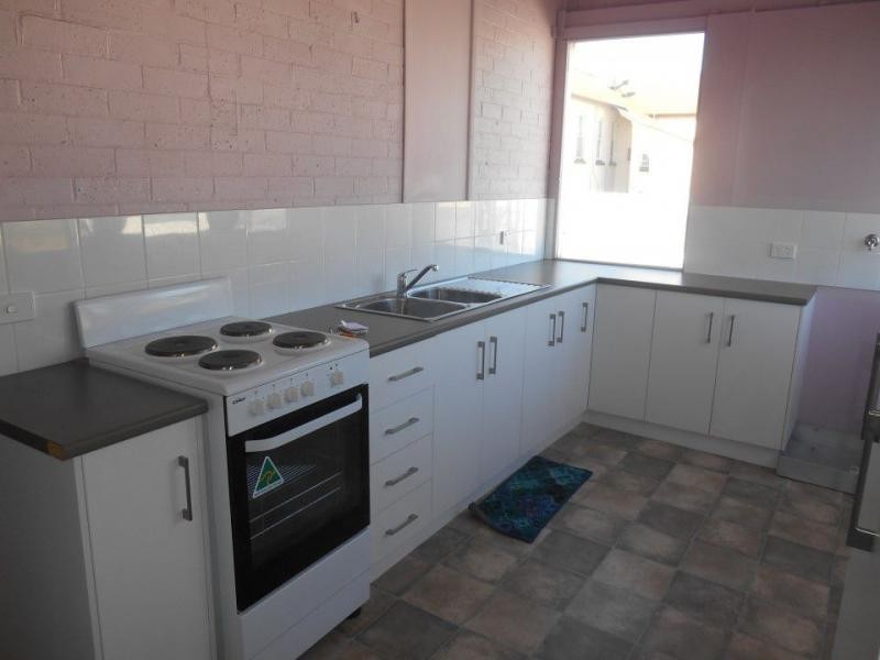 1/151 Palmerin Street, Warwick QLD 4370