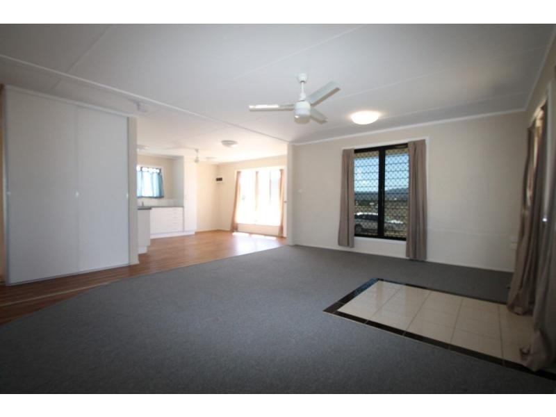 32 Hodgson Street, Maryvale QLD 4370