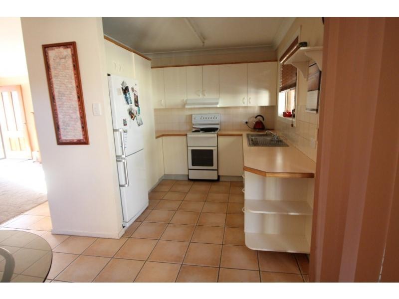 18 Batterham Street, Warwick QLD 4370