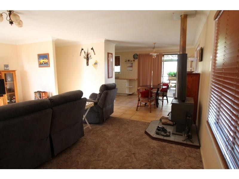 18 Batterham Street, Warwick QLD 4370