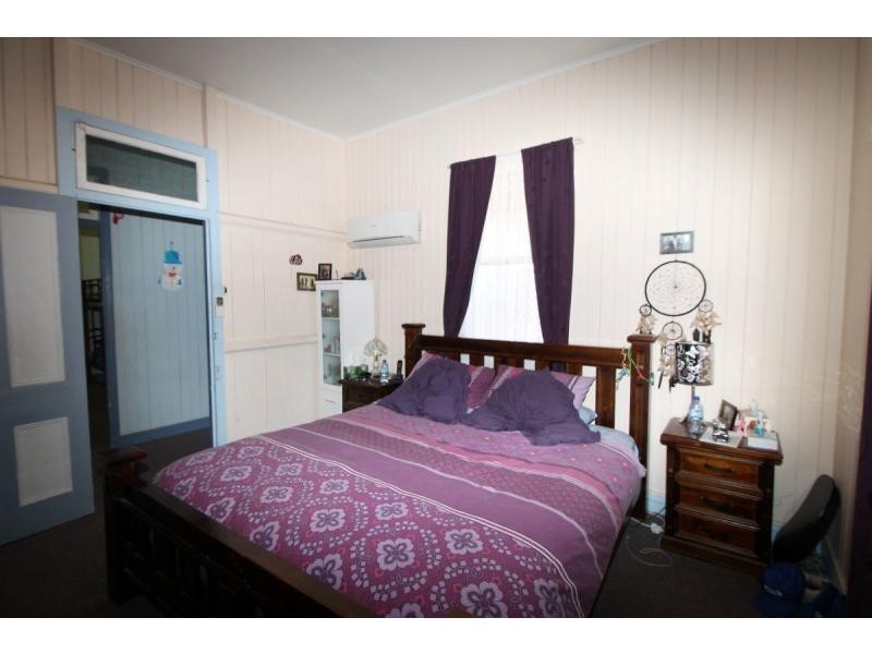 32 Percy Street, Warwick QLD 4370